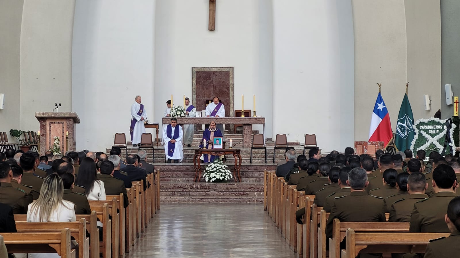En emotiva liturgia: Carabineros de Ñuble honró la memoria del cabo…