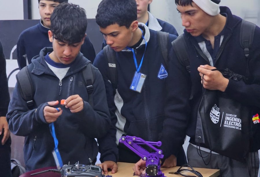 Estudiantes del Liceo Pueblo Seco de San Ignacio impulsan proyectos…
