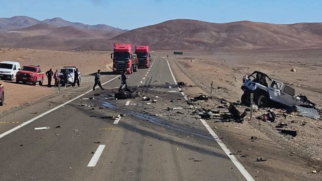 Colisión frontal entre Jeep y un camión deja cuatro muertos en la…