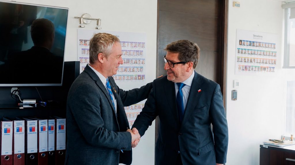 TOMÁS KAST PRESENTA AGENDA AL MINISTERIO DE ECONOMÍA PARA REACTIVAR…