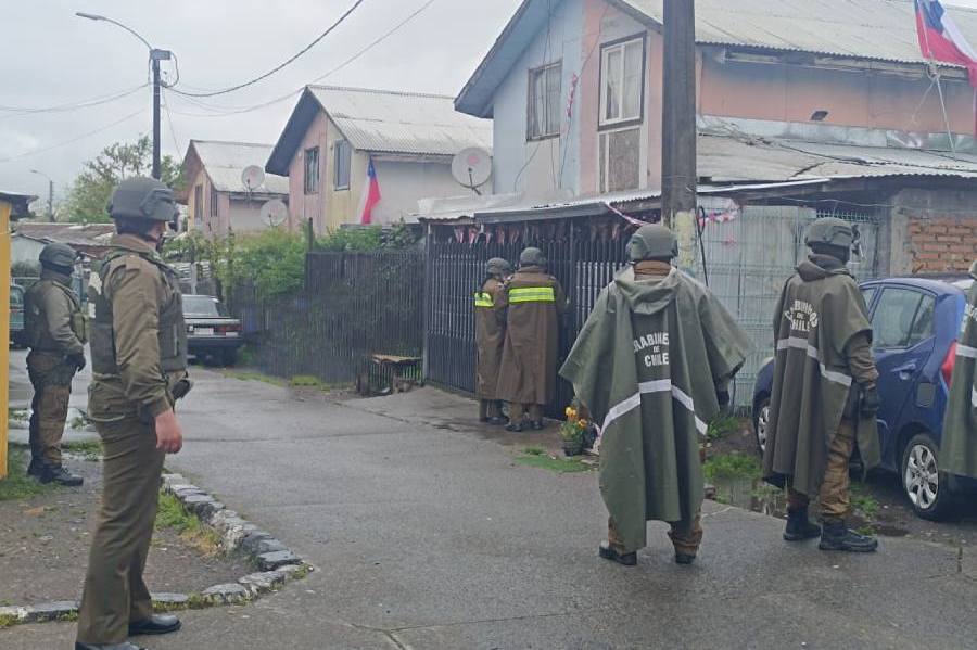 Carabineros ejecuta intervención con fiscalizaciones en Villa Las…