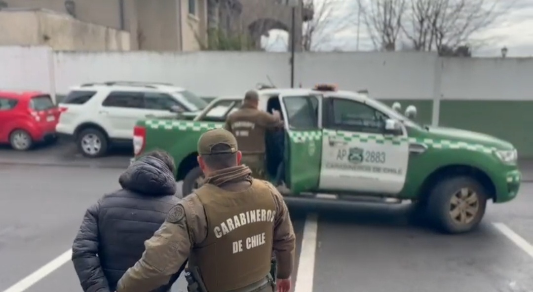 Hay detenidos por robo en lugar habitado, luego de ser sorprendidos…