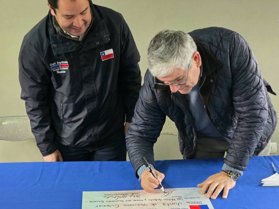 Carvajal pide explicaciones por participación de Chandía en entrega…